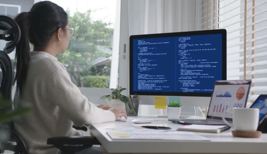 杂多县企业数字化解决方案:机器学习赋能商业模式升级的核心路径